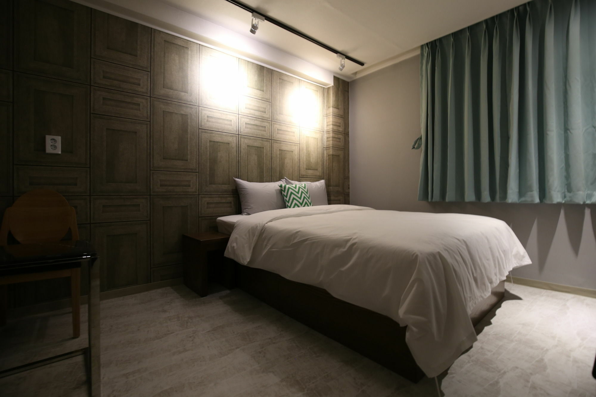 Hotel Blanc In Cheongju Exterior photo